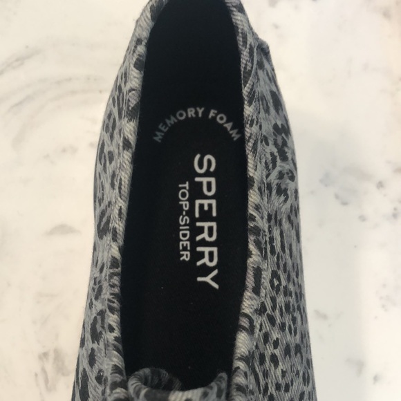 NEW Sperry Top-Sider Sneakers - Picture 5 of 7